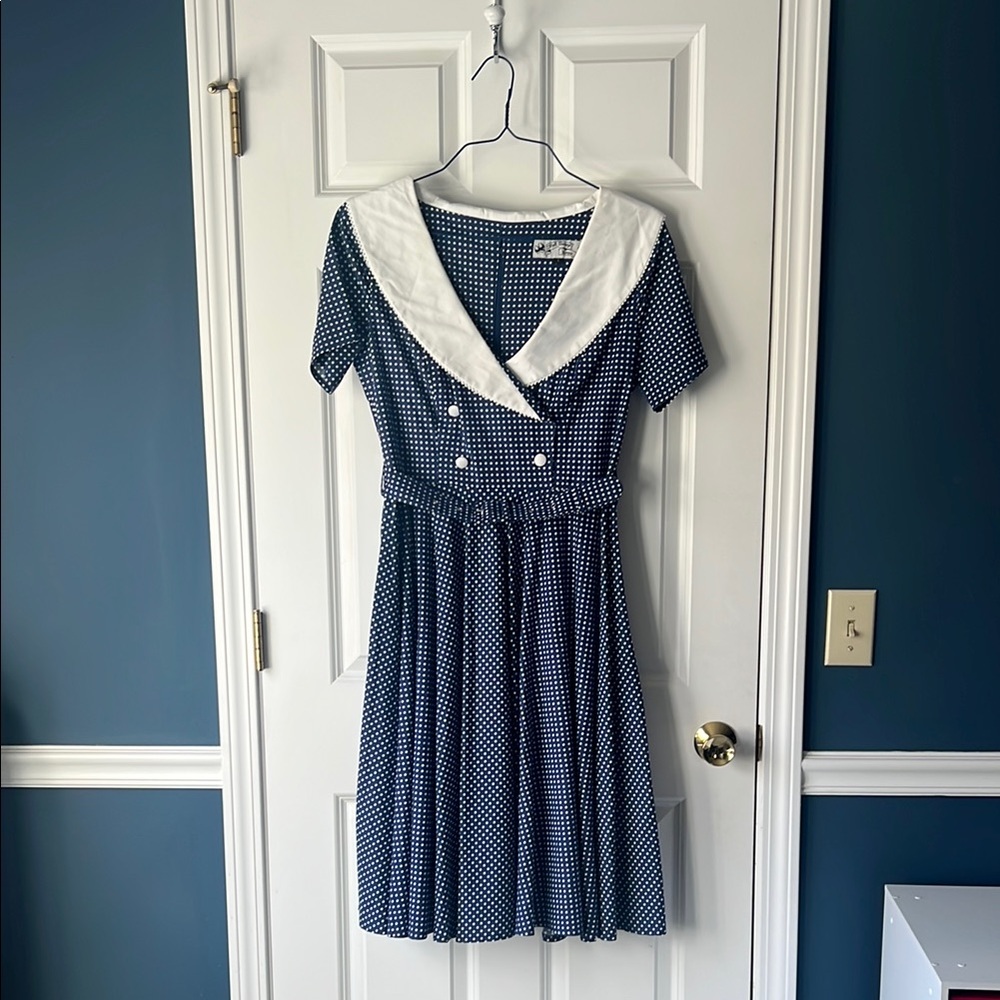 Mod Cloth vintage style Navy Polka Dot Dress with White Collar